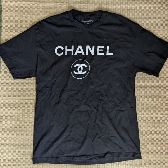 Superrradical Chanel "Fake" T-shirt Black Men's Size Large - Picture 1 of 6